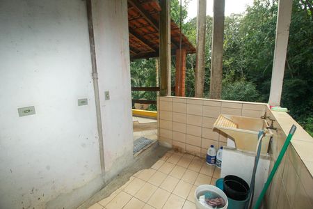 Casa à venda com 1004m², 4 quartos e 2 vagas Casa à venda com 1004m², 4 quartos e 2 vagasÁrea de Serviço