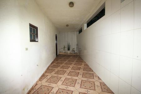 Casa à venda com 1004m², 4 quartos e 2 vagas Casa à venda com 1004m², 4 quartos e 2 vagasGaragem