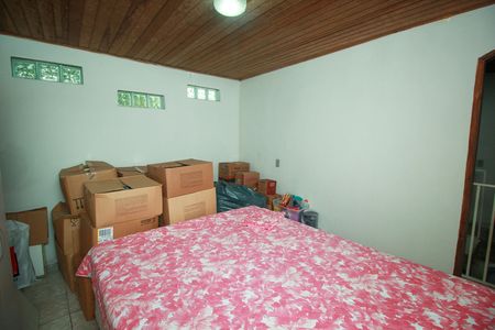 Casa à venda com 1004m², 4 quartos e 2 vagas Casa à venda com 1004m², 4 quartos e 2 vagasQuarto 3