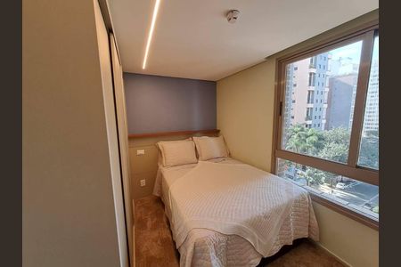 Apartamento para alugar com 27m², 1 quarto e 1 vaga