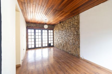 Sala de apartamento para alugar com 2 quartos, 170m² em Padre Miguel, Rio de Janeiro