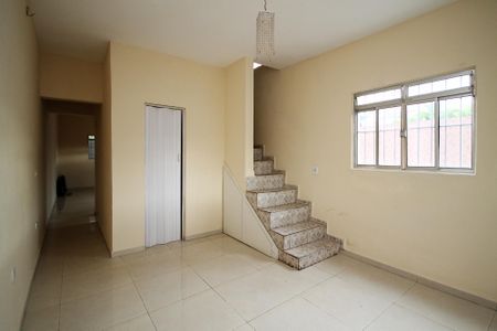 Casa para alugar com 250m², 4 quartos e 1 vagaSala 2