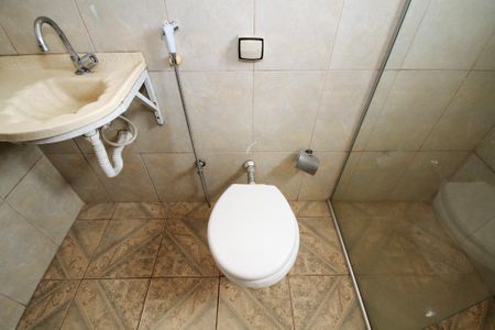 Casa para alugar com 250m², 4 quartos e 1 vagaBanheiro 2