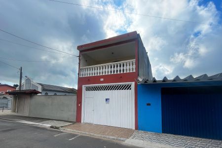 Casa para alugar com 250m², 4 quartos e 1 vagaFachada