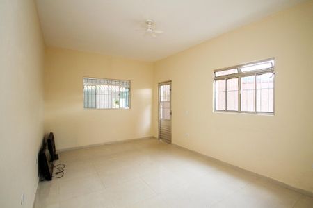 Casa para alugar com 250m², 4 quartos e 1 vagaSala 1