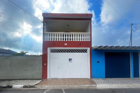 Casa para alugar com 250m², 4 quartos e 1 vagaFachada