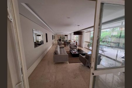 Apartamento para alugar com 135m², 3 quartos e 1 vaga