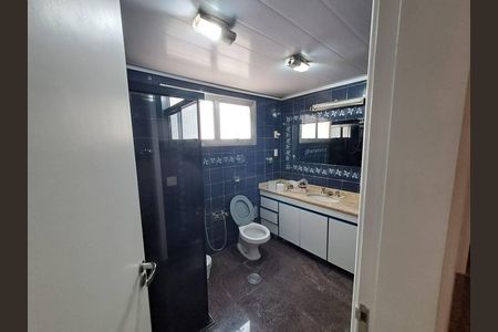 Apartamento para alugar com 135m², 3 quartos e 1 vaga