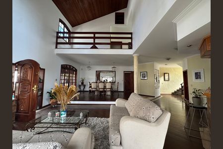 Sala de casa à venda com 6 quartos, 200m² em City Bussocaba, Osasco