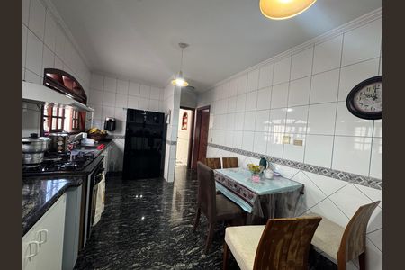 Cozinha de casa à venda com 6 quartos, 200m² em City Bussocaba, Osasco