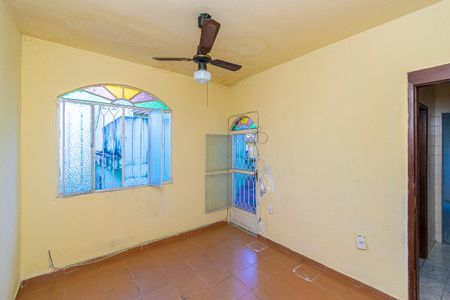 Sala de casa à venda com 2 quartos, 100m² em Rocha Miranda, Rio de Janeiro