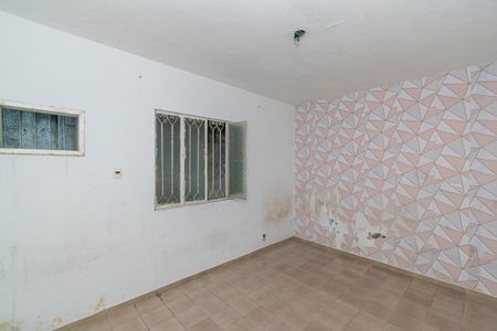 Casa à venda com 100m², 2 quartos e sem vaga Casa à venda com 100m², 2 quartos e sem vagaQuarto 1
