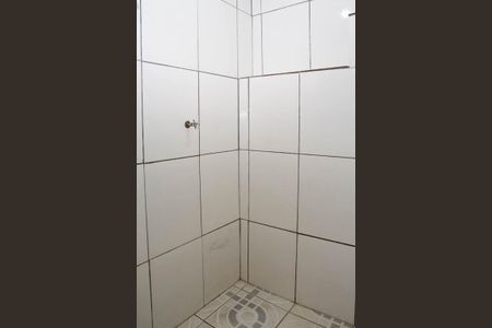 Casa para alugar com 60m², 1 quarto e sem vaga