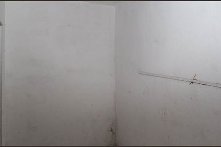 Casa para alugar com 60m², 1 quarto e sem vaga