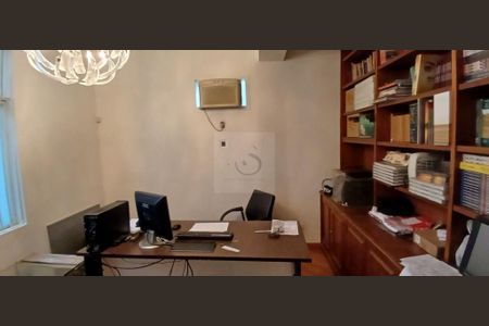 Casa à venda com 6 quartos, 545m² em Jardim Paulista, São Paulo