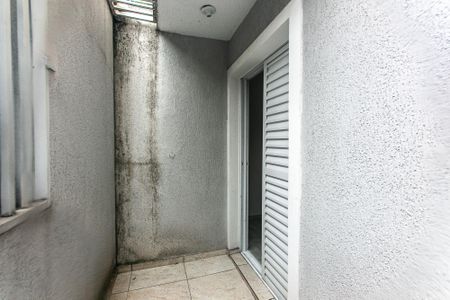 Apartamento para alugar com 53m², 2 quartos e sem vaga Apartamento para alugar com 53m², 2 quartos e sem vagaVaranda / Área de Serviço