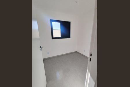 Apartamento à venda com 80m², 2 quartos e 1 vaga