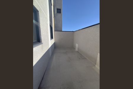 Apartamento à venda com 80m², 2 quartos e 1 vaga