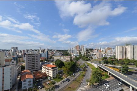 Apartamento para alugar com 37m², 1 quarto e 1 vagaVista