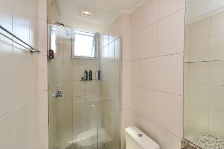 Banheiro Suíte de apartamento para alugar com 1 quarto, 37m² em Vila Suzana, Belo Horizonte