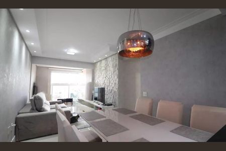 Apartamento à venda com 74m², 2 quartos e 2 vagas