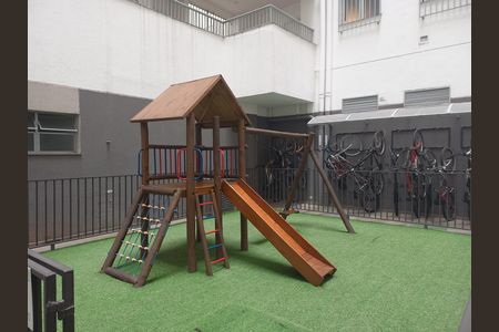 Apartamento para alugar com 50m², 2 quartos e sem vagaÁrea comum - Playground
