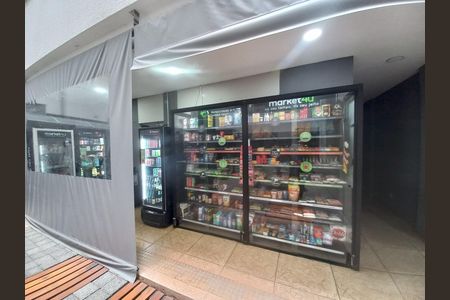 Apartamento para alugar com 50m², 2 quartos e sem vagaMiniMercado