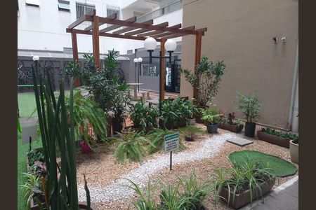 Apartamento para alugar com 50m², 2 quartos e sem vagaÁrea externa