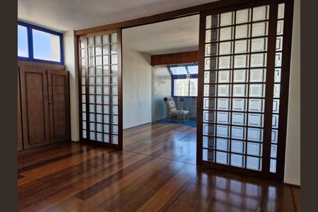 Apartamento à venda com 286m², 3 quartos e 2 vagas