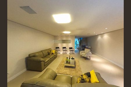 Casa à venda com 5 quartos, 434m² em Centro, Santo André
