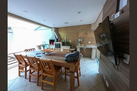 Casa à venda com 5 quartos, 434m² em Centro, Santo André