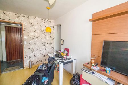 Sala de apartamento para alugar com 2 quartos, 50m² em Realengo, Rio de Janeiro