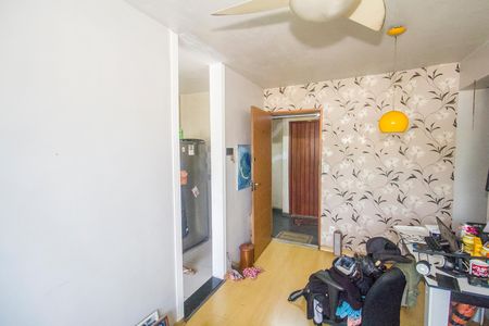 Sala de apartamento para alugar com 2 quartos, 50m² em Realengo, Rio de Janeiro