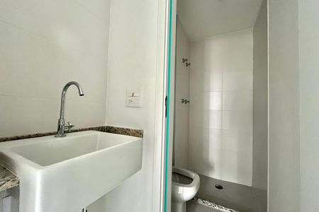 Apartamento à venda com 36m², 2 quartos e sem vagaBanheiro