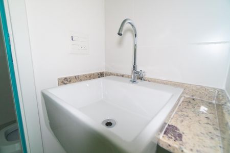 Apartamento à venda com 37m², 2 quartos e sem vagaBanheiro