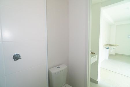 Apartamento à venda com 37m², 2 quartos e sem vagaBanheiro