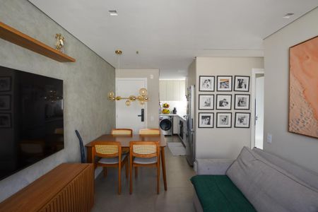 Apartamento à venda com 300m², 2 quartos e 1 vaga Apartamento à venda com 300m², 2 quartos e 1 vagaSALA