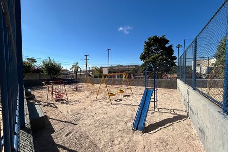 Casa à venda com 350m², 7 quartos e 4 vagasÁrea comum - Playground