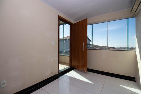 Casa à venda com 350m², 7 quartos e 4 vagasQuarto 2