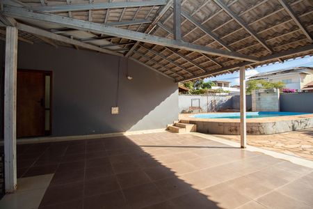 Casa à venda com 350m², 7 quartos e 4 vagasVaranda