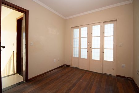 Casa à venda com 350m², 7 quartos e 4 vagasQuarto 4