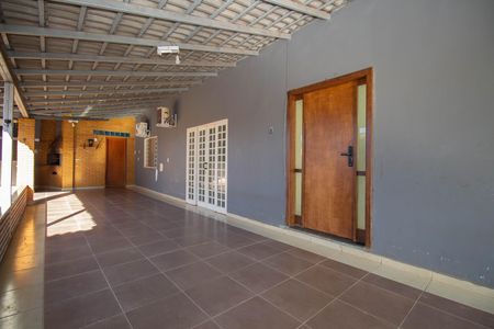Casa à venda com 350m², 7 quartos e 4 vagasVaranda