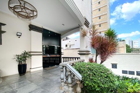 Apartamento para alugar com 170m², 4 quartos e 2 vagasÁrea comum