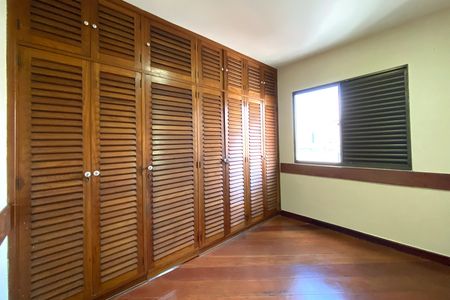Apartamento para alugar com 170m², 4 quartos e 2 vagasSuite 2