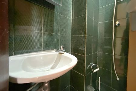 Apartamento para alugar com 170m², 4 quartos e 2 vagasBanheiro de serviço