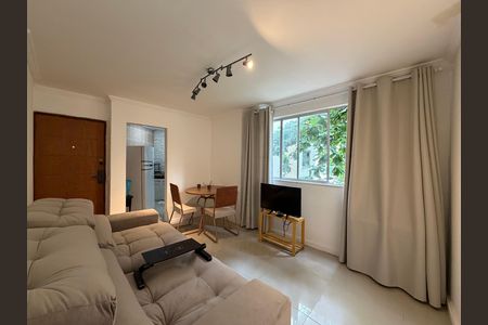 Apartamento à venda com 48m², 2 quartos e 1 vaga Apartamento à venda com 48m², 2 quartos e 1 vagaSala