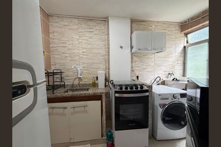 Apartamento à venda com 48m², 2 quartos e 1 vaga Apartamento à venda com 48m², 2 quartos e 1 vagaCozinha