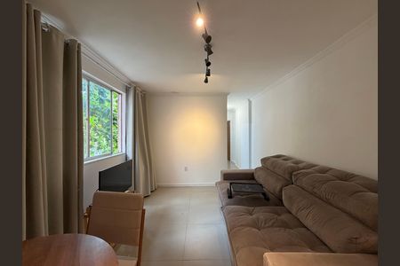 Apartamento à venda com 48m², 2 quartos e 1 vaga Apartamento à venda com 48m², 2 quartos e 1 vagaSala