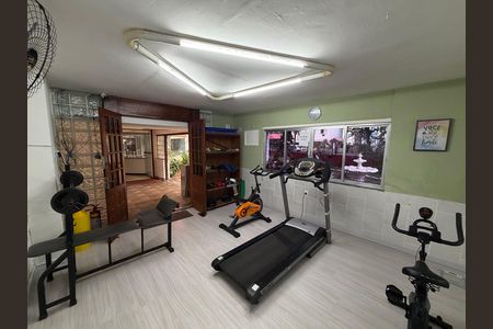 Apartamento à venda com 48m², 2 quartos e 1 vaga Apartamento à venda com 48m², 2 quartos e 1 vagaÁrea comum - Academia