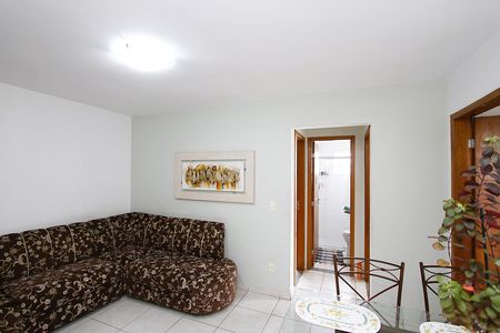 Apartamento para alugar com 45m², 2 quartos e 1 vagaSala